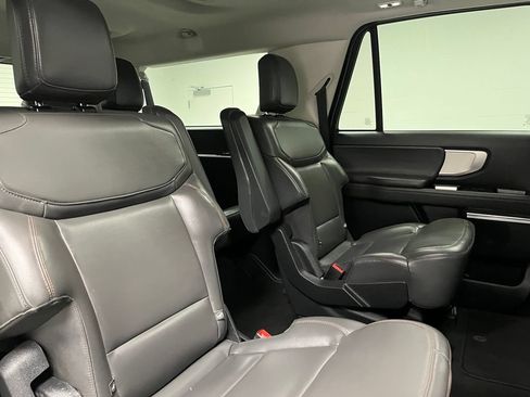 Used 2025 Ford Expedition Max Active AWD/4WD image 55
