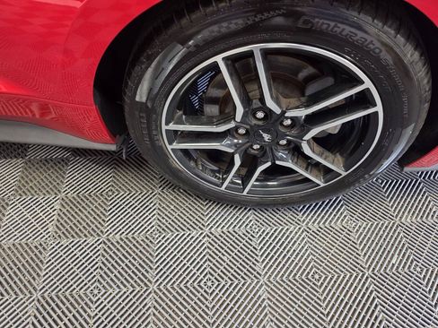Used 2020 Ford Mustang Premium RWD image 28