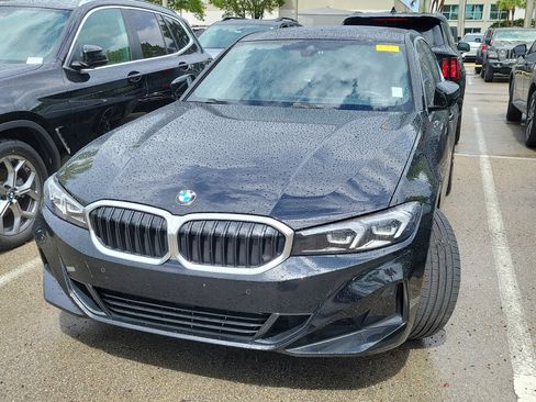 Used 2024 BMW 330i Sedan w/ Convenience Package RWD image 3