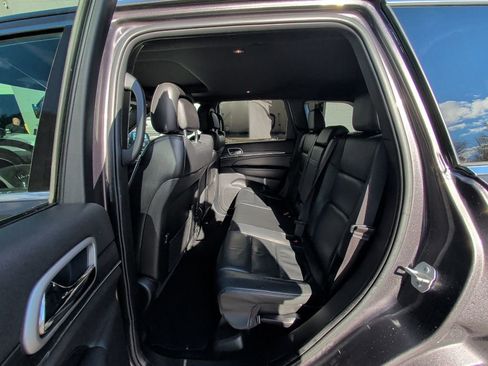 Certified 2020 Jeep Grand Cherokee Limited image 12