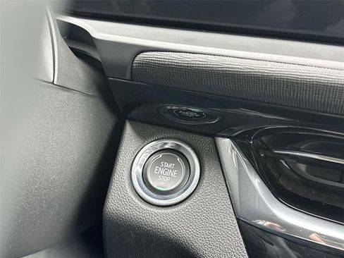 Certified 2025 Buick Envista Sport Touring FWD image 16