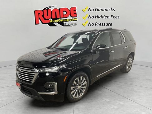 Used 2023 Chevrolet Traverse Premier AWD/4WD image 1