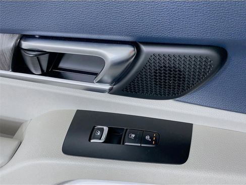 Used 2025 Kia Telluride SX Prestige image 30