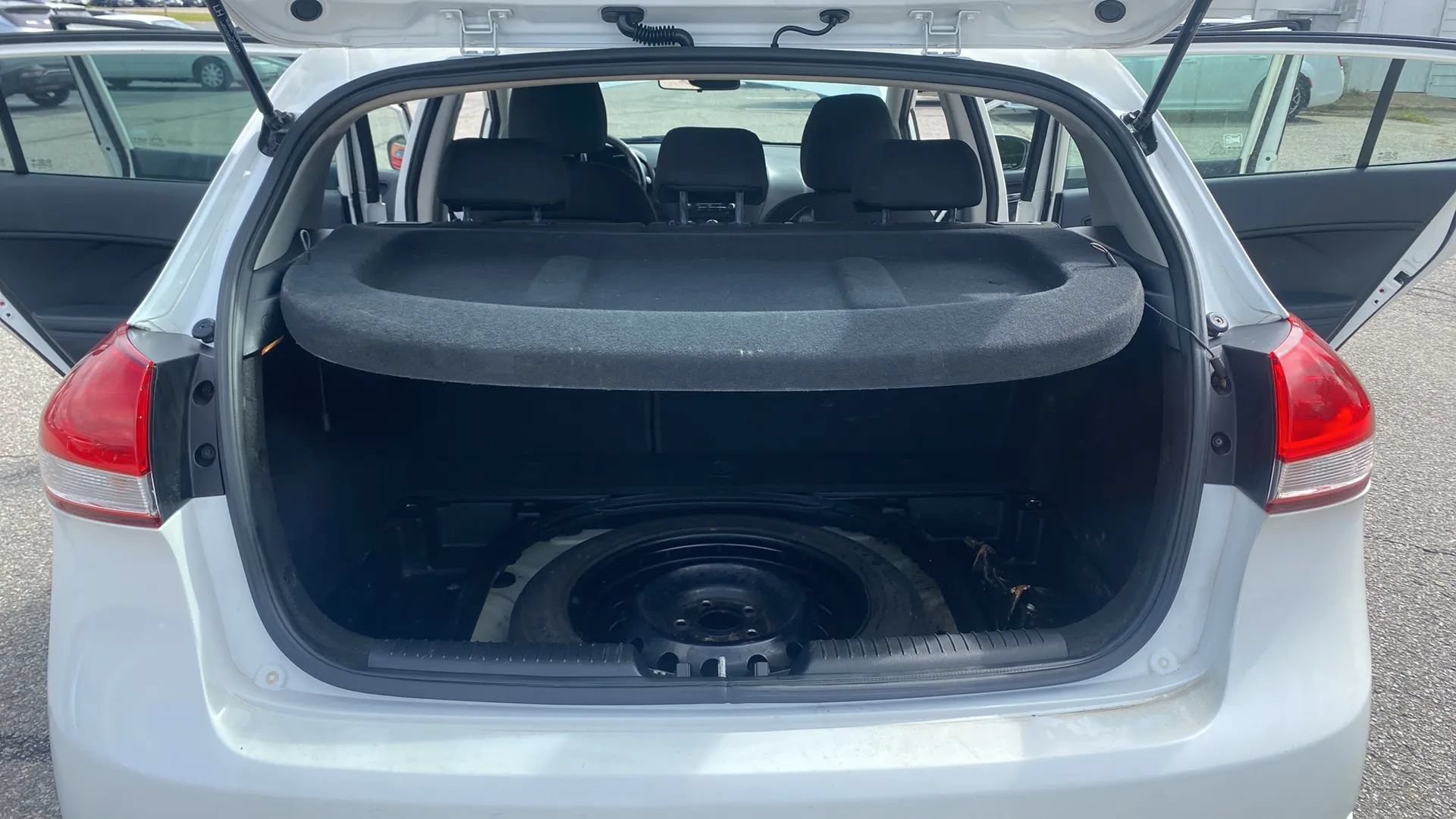 Used 2015 Kia Forte EX FWD image 14