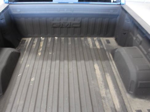 Used 2020 GMC Sierra 1500 SLT w/ SLT Convenience Package image 12