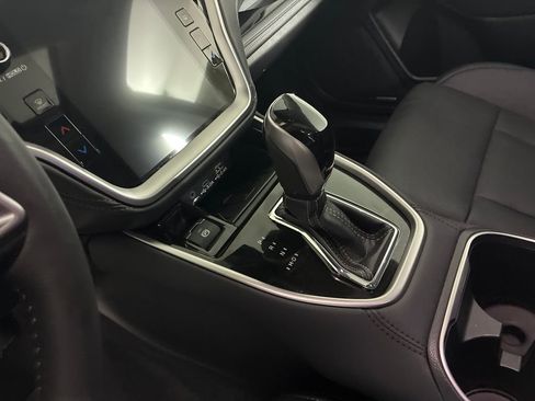 Certified 2025 Subaru Outback Limited w/ Popular Package #2 image 20