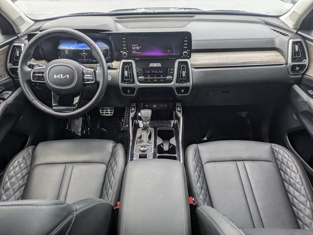 Used 2023 Kia Sorento SX Prestige AWD/4WD image 16
