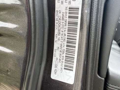 Used 2019 Jeep Grand Cherokee Altitude RWD image 37