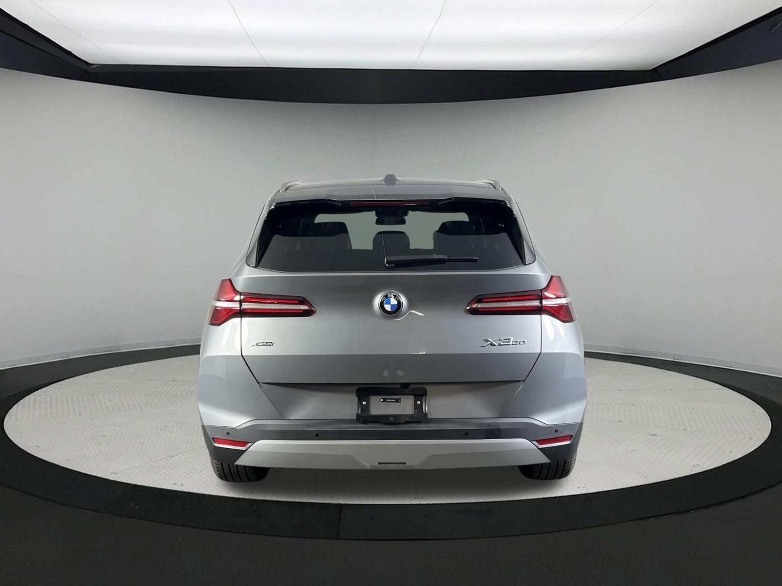 Used 2026 BMW X3 xDrive30i w/ Premium Package AWD/4WD image 7