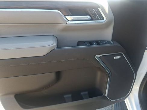 Used 2024 GMC Sierra 1500 SLT w/ SLT Premium Plus Package image 14