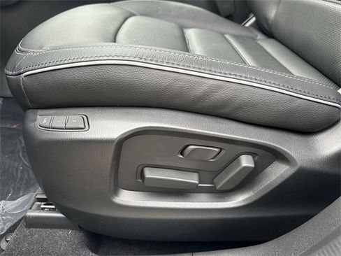 New 2025 MAZDA CX-5 AWD 2.5 S w/ Preferred Package image 12