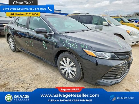 Used 2018 Toyota Camry FWD image 5