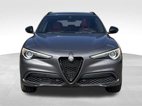 Used 2022 Alfa Romeo Stelvio Veloce AWD/4WD image 2