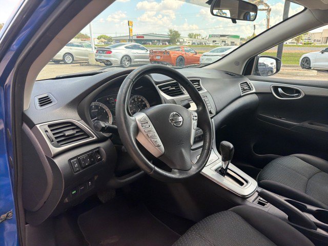 Used 2015 Nissan Sentra SR w/ Navigation Package FWD image 14