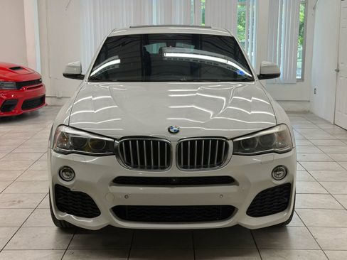 Used 2018 BMW X4 xDrive28i AWD/4WD image 2