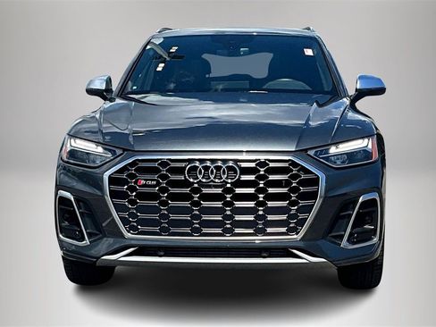 Used 2023 Audi SQ5 Premium Plus w/ Premium Plus Package image 3