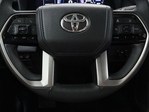Used 2023 Toyota Tundra Limited w/ Power Package RWD image 26