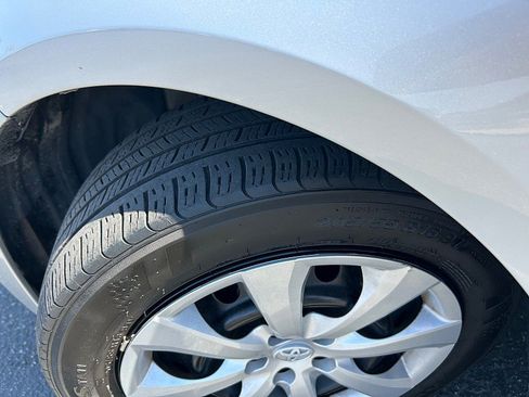 Used 2024 Toyota Corolla LE FWD image 12