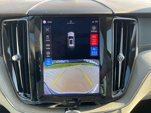 Used 2023 Volvo XC60 B5 Ultimate w/ Climate Package image 28