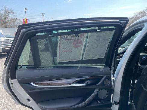 Used 2018 BMW X6 xDrive50i AWD/4WD image 27