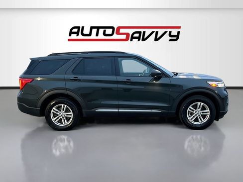 Used 2022 Ford Explorer XLT AWD/4WD image 8
