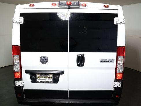 Used 2025 RAM ProMaster 2500 w/ U-Haul Equipment Group FWD image 10