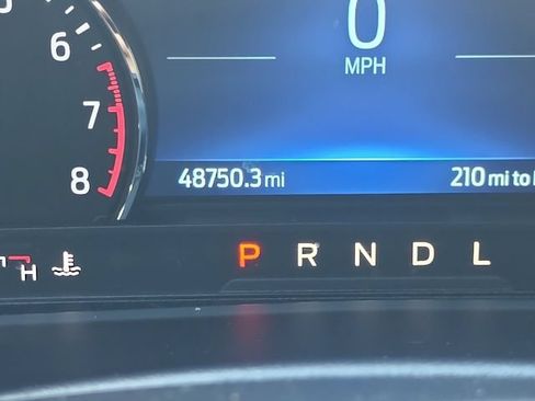Used 2023 Ford Explorer XLT RWD image 10