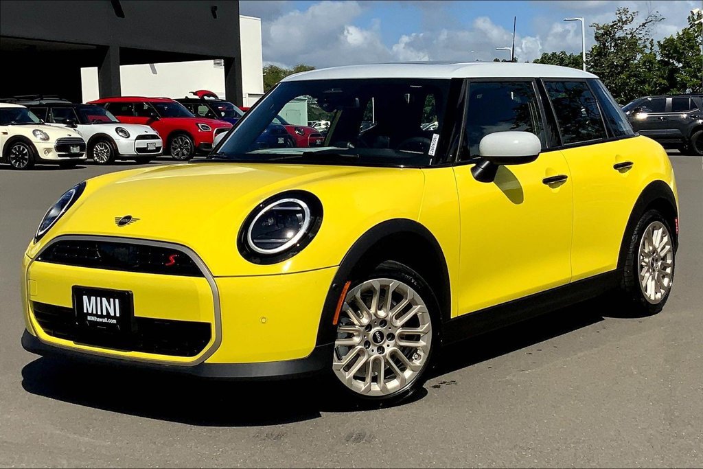 Used 2026 MINI Cooper S FWD image 2