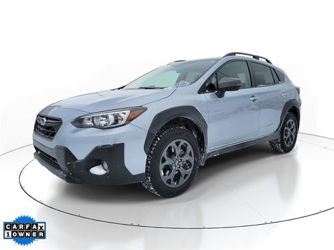 Used 2022 Subaru Crosstrek 2.5i Sport w/ Moonroof Package image 2