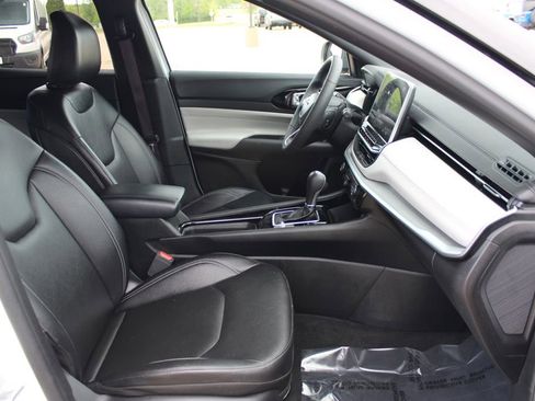 Used 2025 Jeep Compass Limited AWD/4WD image 8