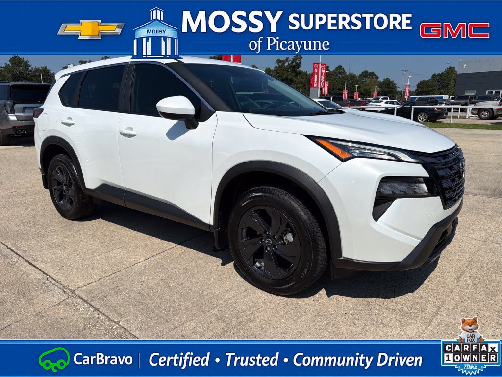Certified 2026 Nissan Rogue SV FWD image 10