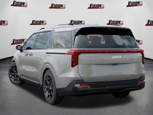 Certified 2025 Kia Carnival SX Prestige image 4