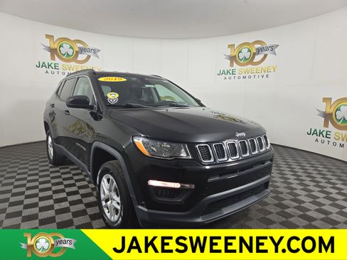 Used 2019 Jeep Compass Sport image 1