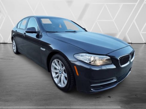 Used 2014 BMW 535i xDrive 535i xDrive AWD 4dr Sedan image 4