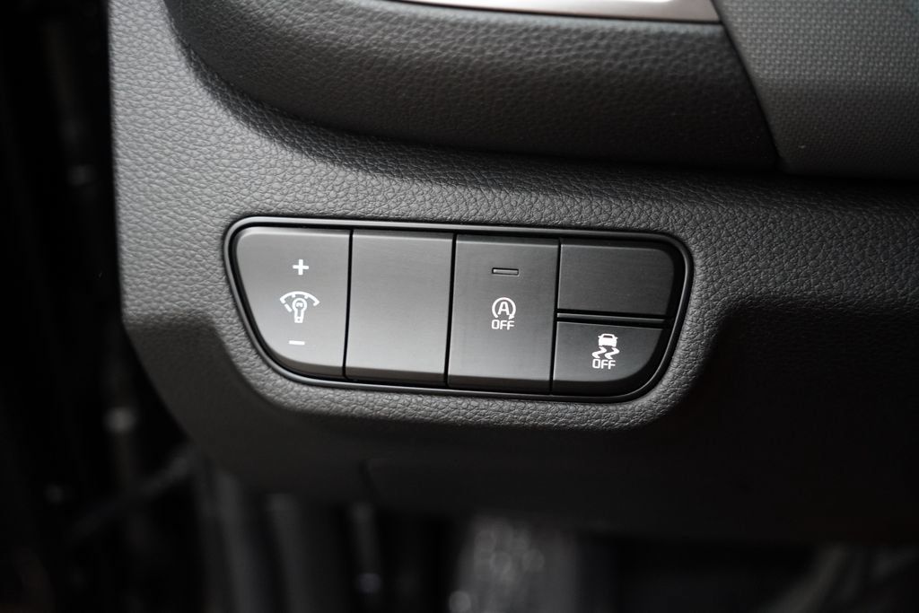 Certified 2024 Kia Seltos LX AWD/4WD image 21