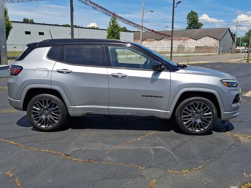 Used 2023 Jeep Compass High Altitude AWD/4WD image 8