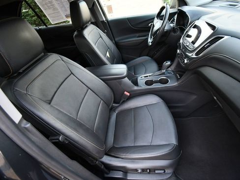 Used 2020 Chevrolet Equinox Premier AWD/4WD image 23