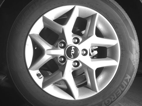Used 2025 Kia Soul LX w/ LX Technology Package FWD image 23