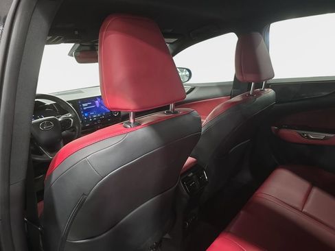 Used 2023 Lexus NX 250 FWD w/ Towing Package (2000 Lbs) image 12