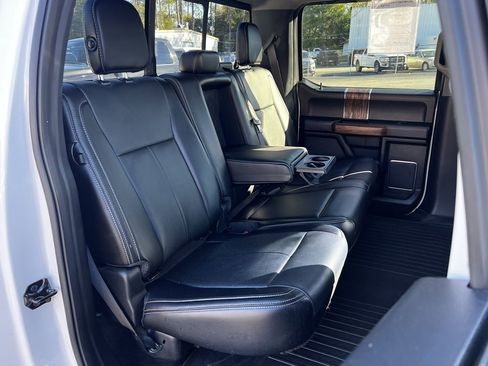 Used 2018 Ford F150 Lariat w/ Equipment Group 502A Luxury image 17