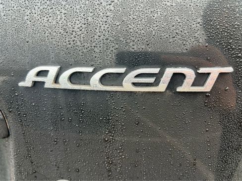 Used 2011 Hyundai Accent GS w/ Premium Pkg 3 image 9