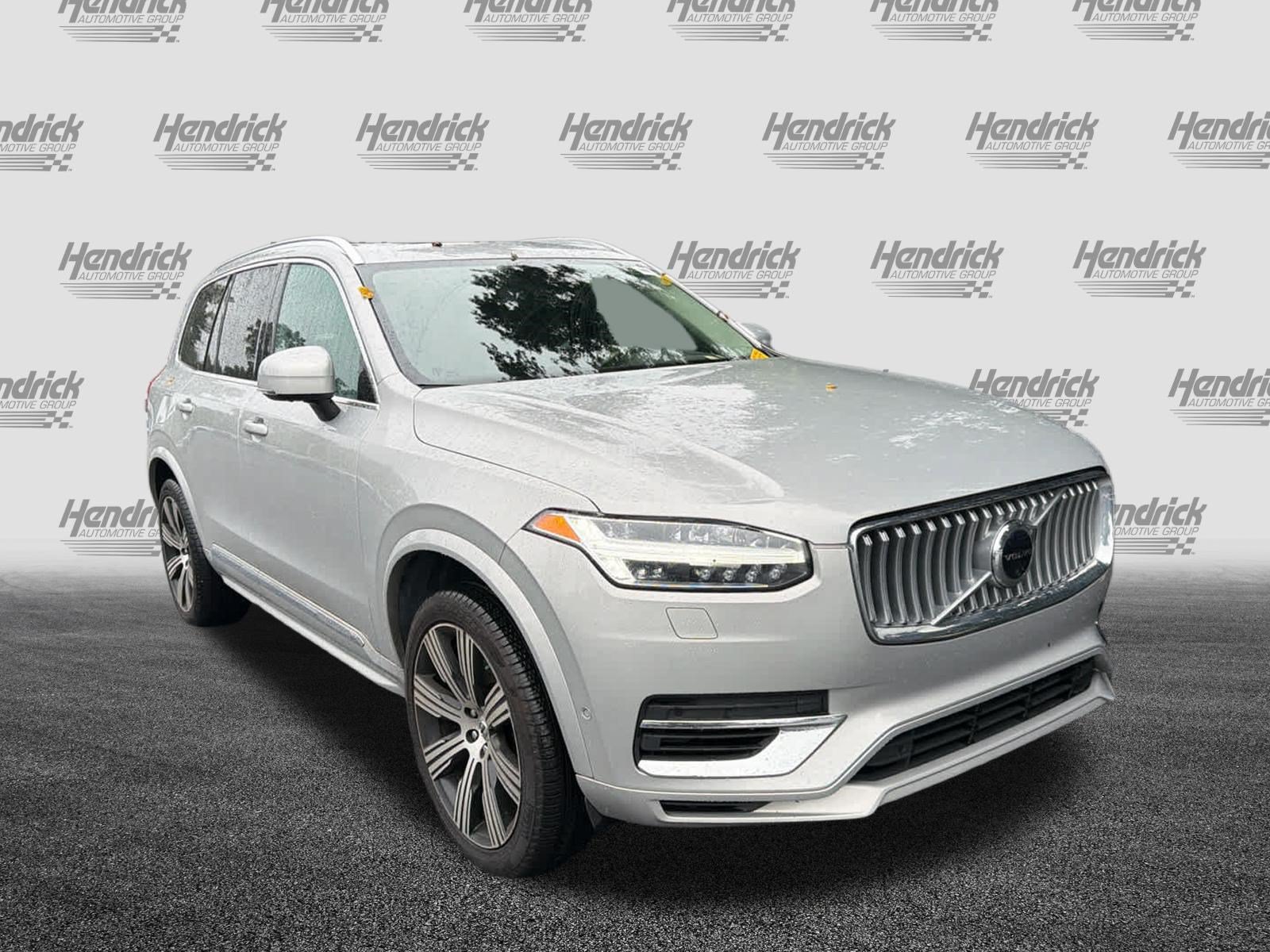 Used 2023 Volvo XC90 T8 Plus AWD/4WD image 2
