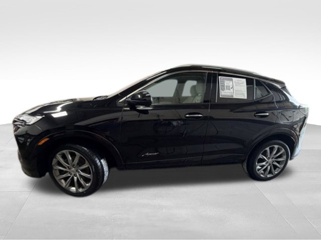 Certified 2024 Buick Encore GX Avenir AWD/4WD image 2