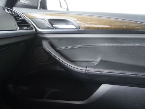 Used 2018 BMW X3 xDrive30i w/ Executive Package image 27