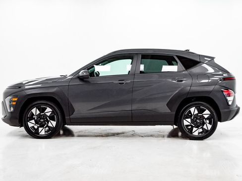 Used 2025 Hyundai Kona SEL FWD image 26