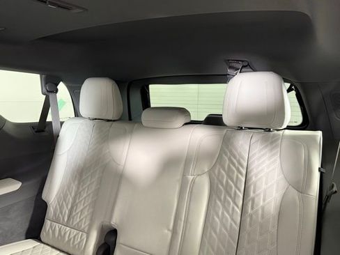 New 2026 Cadillac Escalade IQL Sport 1 w/ LPO, Floor Liner Package image 24