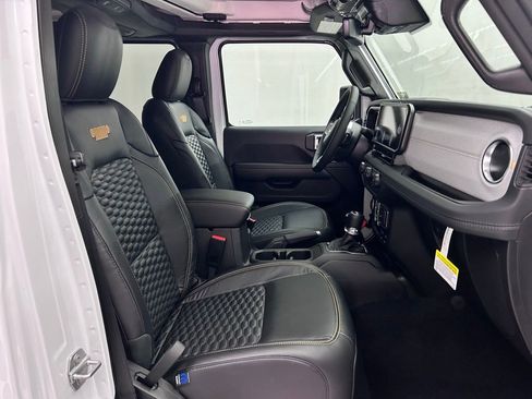 New 2025 Jeep Wrangler Sahara w/ Safety Group image 22