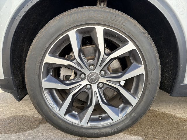 Used 2023 Acura MDX w/ Technology Package AWD/4WD image 19