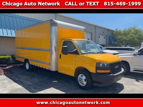 Used 2022 GMC Savana 3500 Extended w/ Power Convenience Package RWD image 1