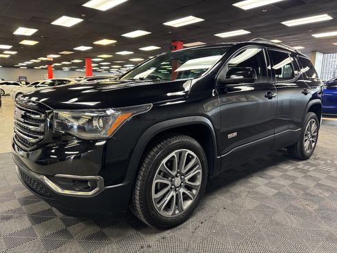 Used 2017 GMC Acadia SLT image 6